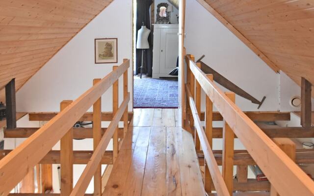 Vintage Holiday Home in Bad Pyrmont with Private Terrace