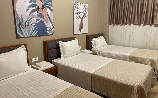Bobi Hotel