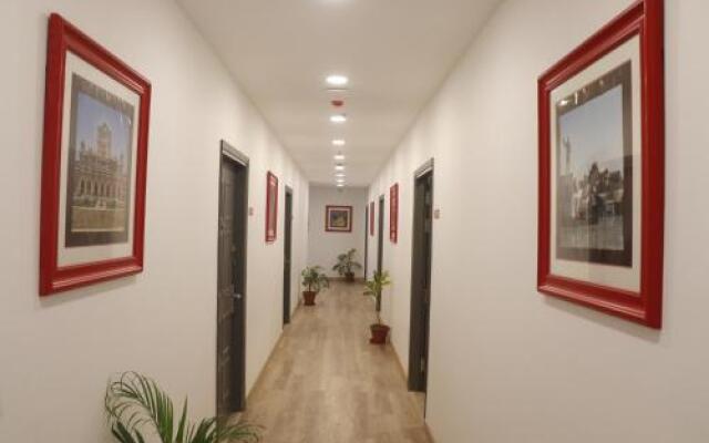 Click Hotel Transport Nagar