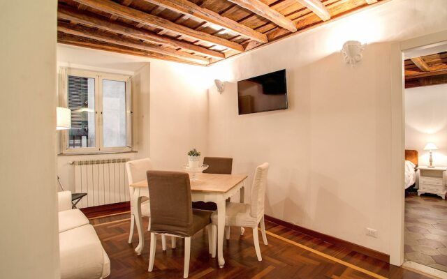 HI Navona apartment