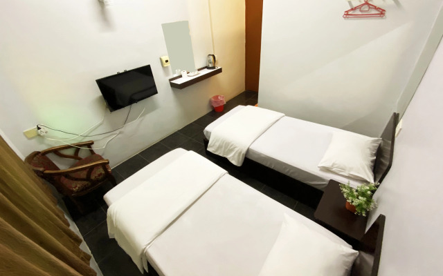 Sabak Awor Resort