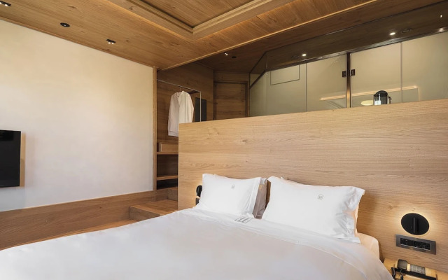 Elysia Boutique Hotel