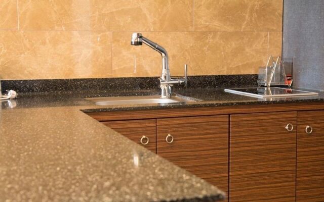 Ruby Tourist Hotel Wolmido