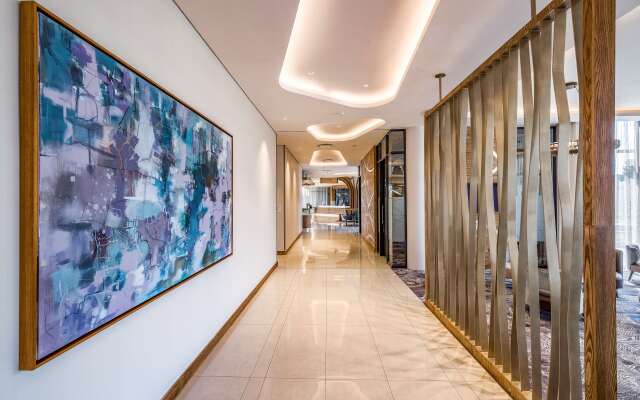 Radisson Hotel and Convention Centre OR Tambo Airport