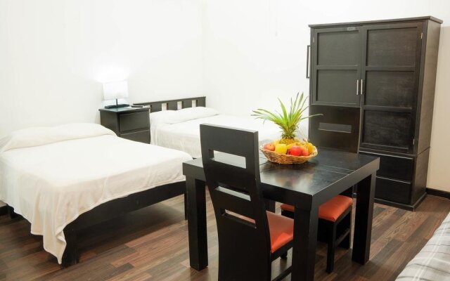 Garcias Suites & Hotel