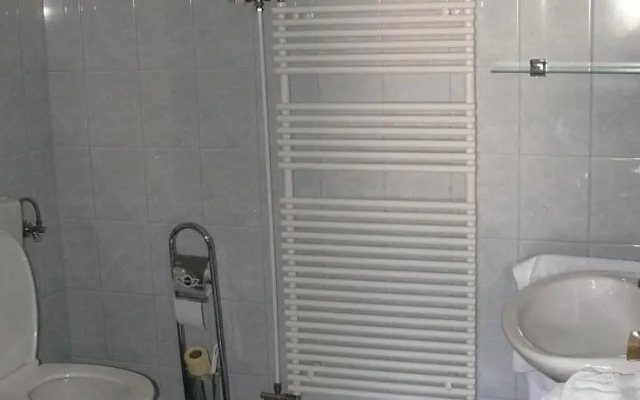 Apartmanház a Hazatérőhöz