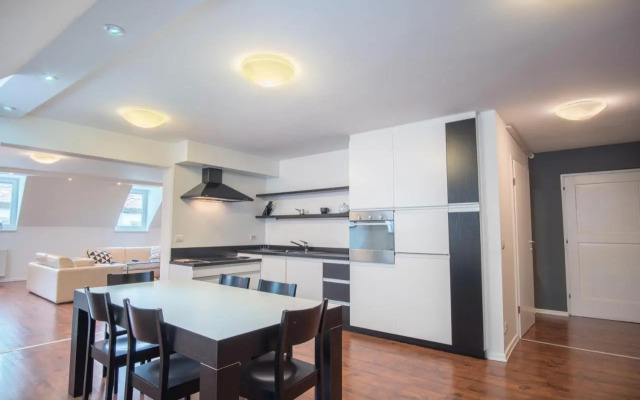 Old town 3 bedroom presidential loft