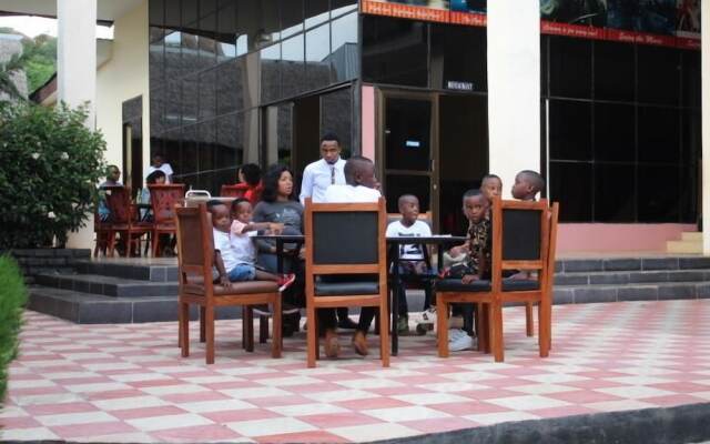 Royal Village Hotel Company