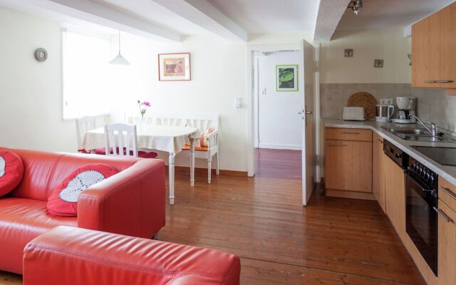 Cozy Apartment With Terrace in Herhagen