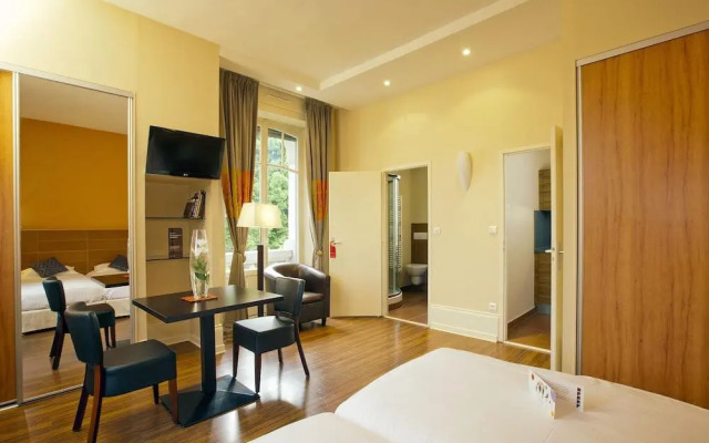 Les Thermes & Le Metropol