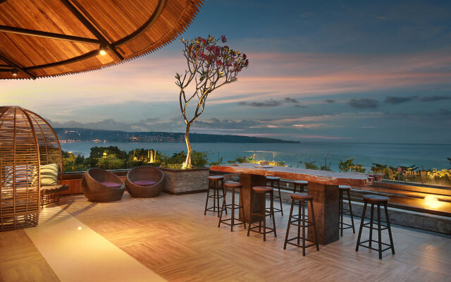 Jimbaran Bay Beach Resort & Spa