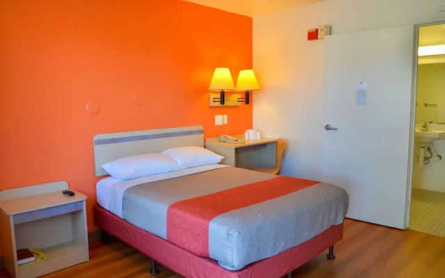 Motel 6 Santa Nella - Los Banos