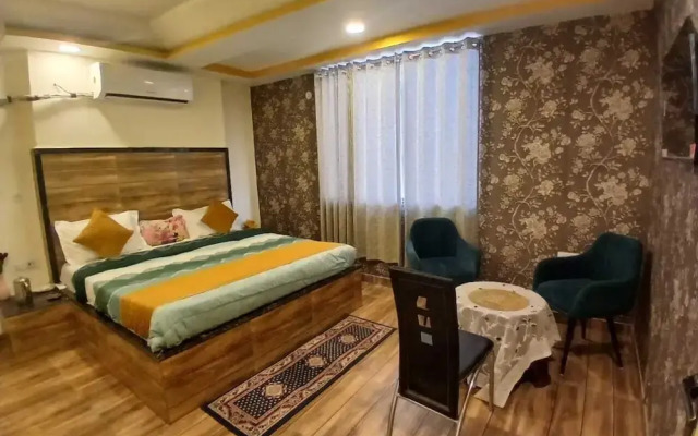 Pragati Hotel
