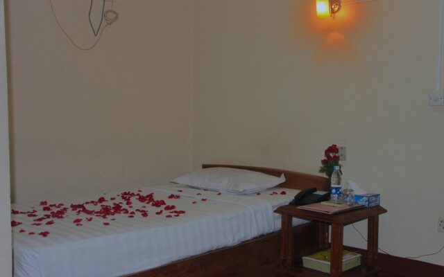 Nice Day Hotel