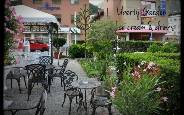 Liberty Hotel Malé
