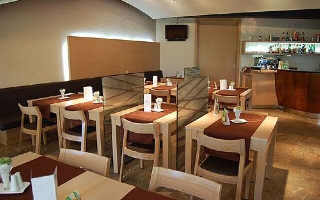 Hotel Lipa - Sava Hotels & Resorts
