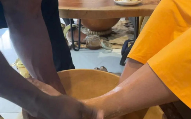 A007 Embassy Gardens Studio Apartm