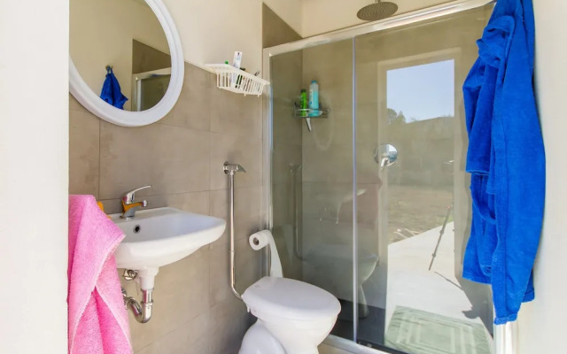 White Villa With Swimming Pool