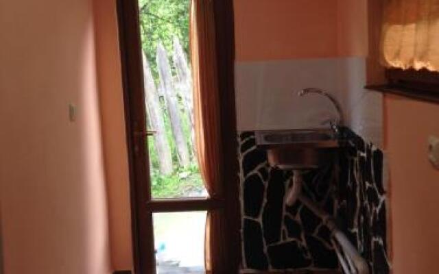 Mestia Guesthouse