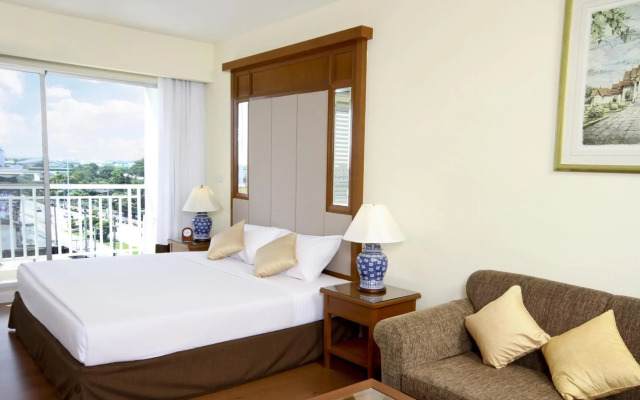 Kameo Grand Rayong Hotel & Serviced Apartments