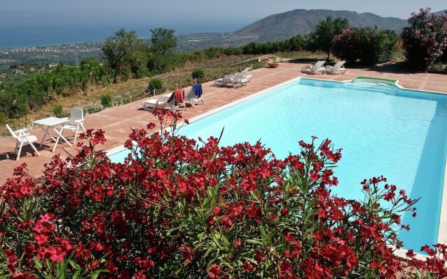 Holiday Home in Collesano With Pool