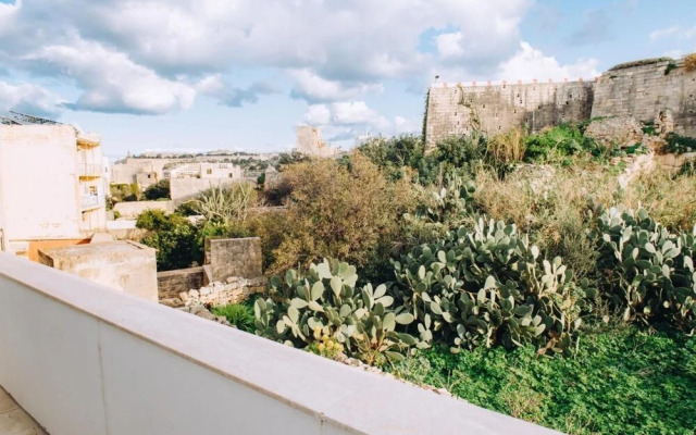 Stunning Double Room in Bb Marina