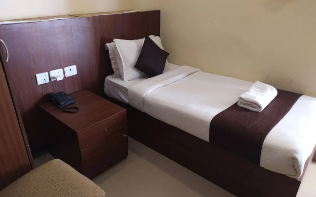 Hotel Parkway Inn