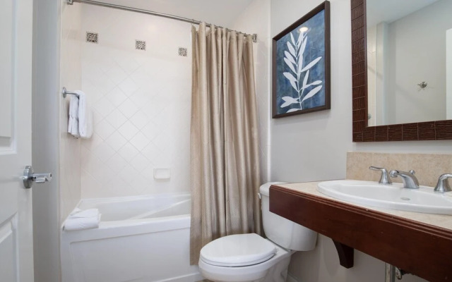 Luau I 7009/7011 - flr10 - 2BR 2.5BA - (8)