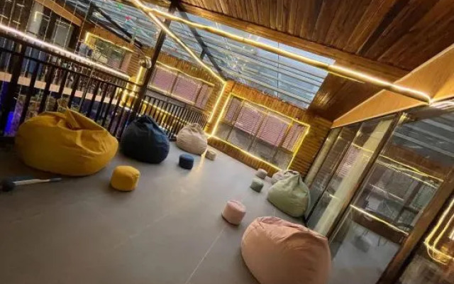 Xianting Yaju Hostel