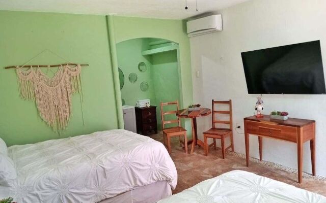 Pelican Inn at Las Dunas Chelem Hotel