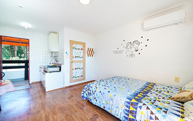 Taean Autumn Sea Pension