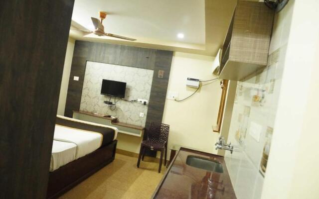 OYO 28131 Bhimas Residency