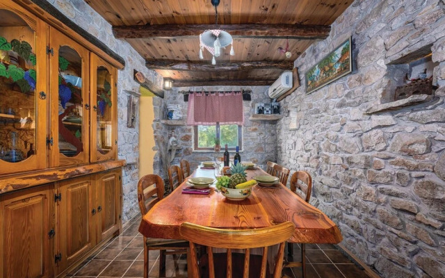 Beautiful Home in Nedescina With Wifi and 3 Bedrooms