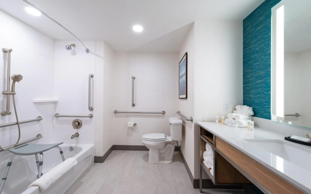 Hilton Garden Inn Seattle Lynnwood, WA