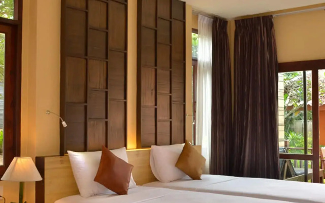 Palm Leaf Resort