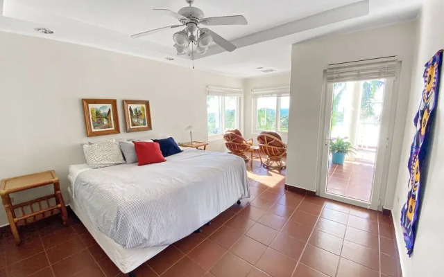 Sea Vue Luxury Vacation Condominiums