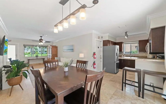 Ocean House - For 4!