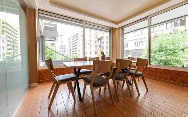 Parnon Hotel