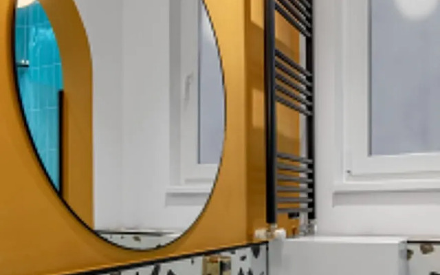 Modern 3 BR Flat on the Edge of Old Town