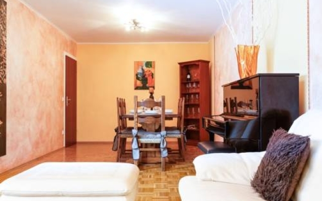 Serena Suites Serviced Apartments