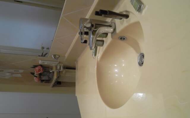 Elegant studio apartment Le Suquet