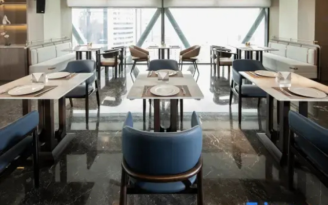Yunlu Serviced Apartments (Shenzhen Luohu Port  Dongmen Old Street Branch)