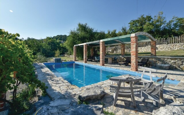 Stunning Home in Sinj With Sauna, Wifi and 4 Bedrooms