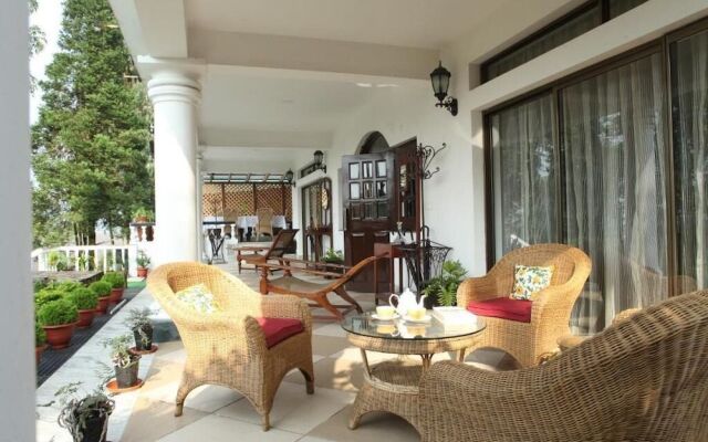 Sourenee Tea Estate & Boutique Resort