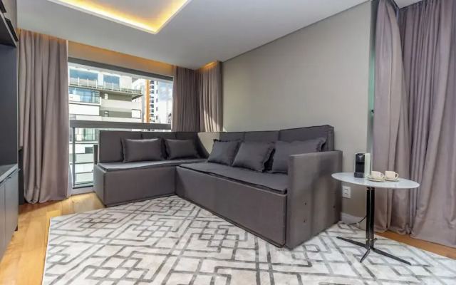 360 VN Oscar Freire by Housi