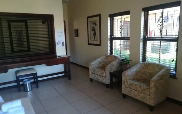 The Moon and Sixpence Garden Guest House