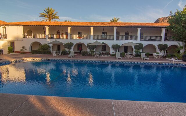 Hotel Playa de Cortes