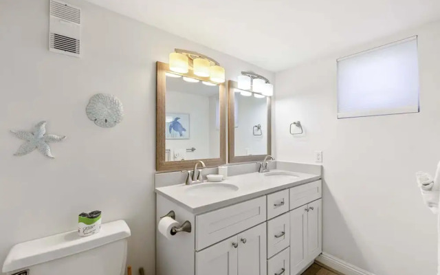 Starboard Village 121