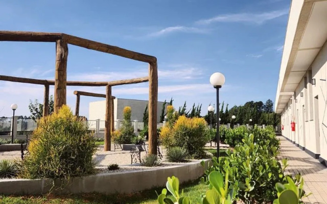 Bristol Villaggio Rosa Arujá