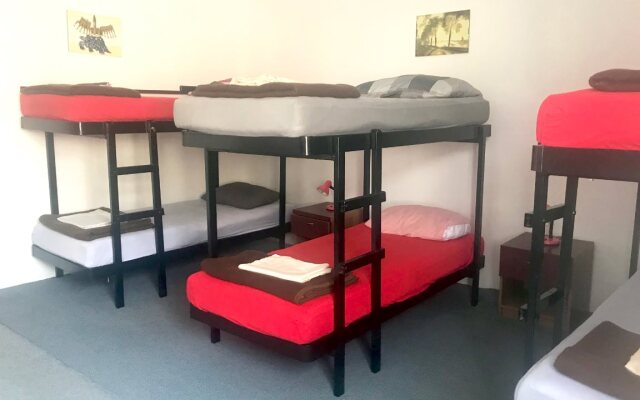 Dragan’s Den Plitvice Hostel